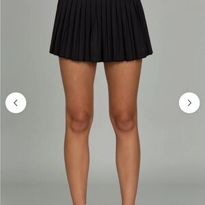 Tommy Bahama Black athletic Mini Skirt